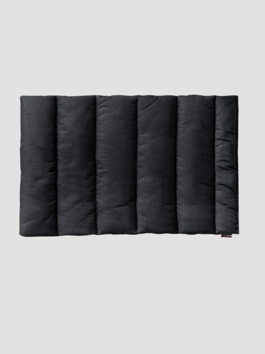 Equiline Bandagenunterlagen Quilted schwarz